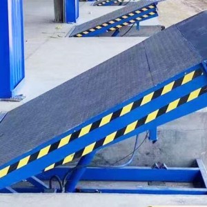 求购横向贯通式货架及登车桥